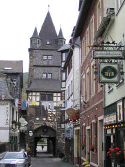 Bacharach1.JPG (208781 bytes)